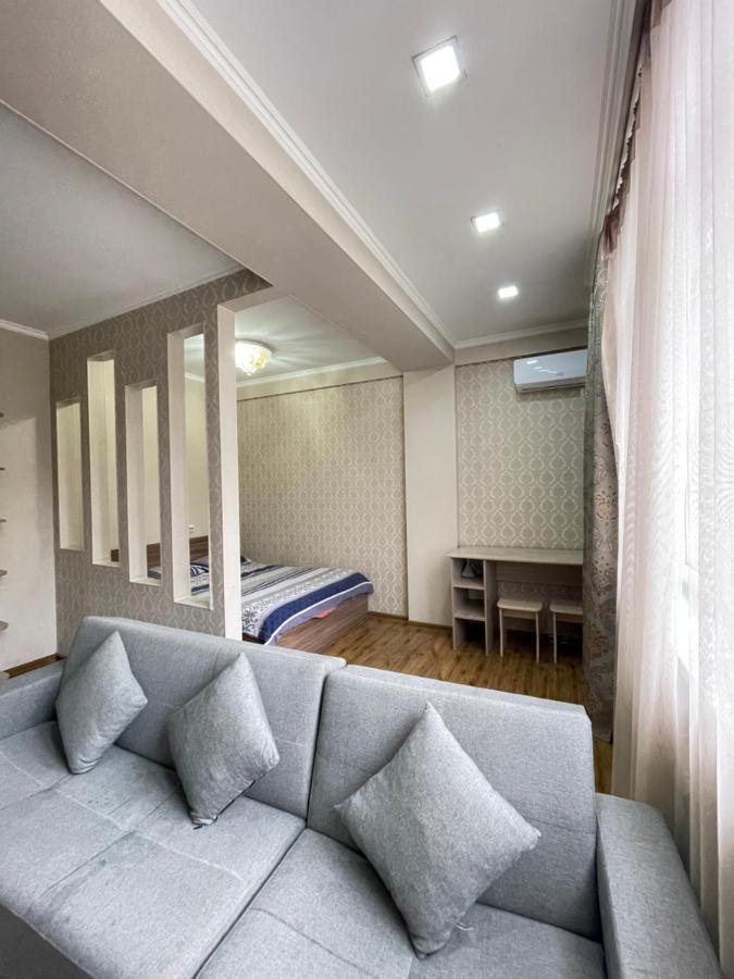 Rent Home Kg На Манаса Боконбаева Бишкек Экстерьер фото