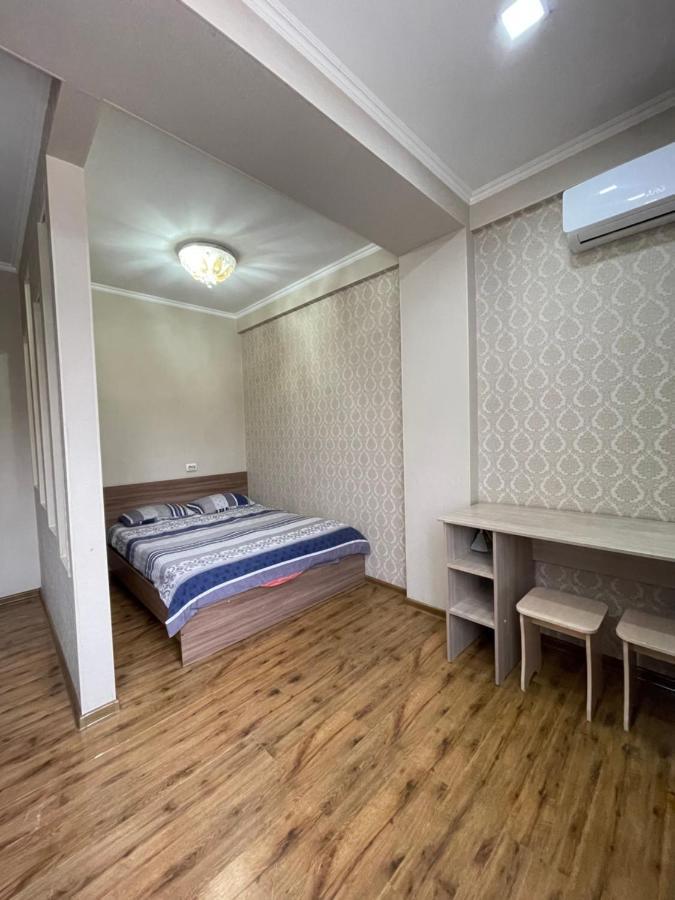 Rent Home Kg На Манаса Боконбаева Бишкек Экстерьер фото